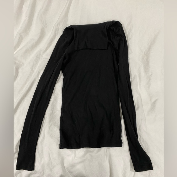 Ladies Hollister turtle neck - Picture 1 of 2